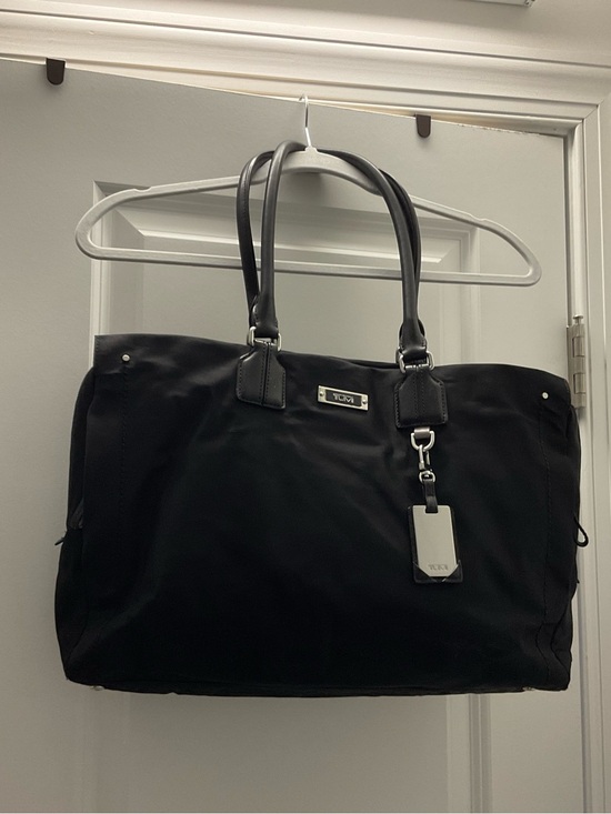 Tumi Handbags - Tumi Black Nylon Tote with Leather Handles and Tag